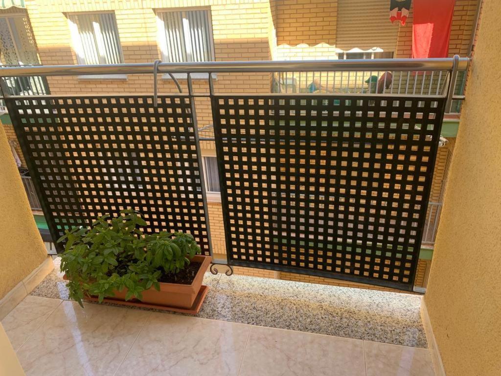 Alquilo Hermoso Apartamento En La Paradisiaca Oropesa Del Mar, 2Habitaciones, 1 Bano, Cocina, Salon, Aire Acondicionado Y Balcon A 400 Metros De La Playa Morro De Gos, Muy Cerca De Supermercados, Comercios Y Bares Εξωτερικό φωτογραφία