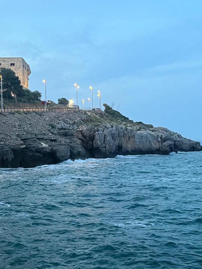Alquilo Hermoso Apartamento En La Paradisiaca Oropesa Del Mar, 2Habitaciones, 1 Bano, Cocina, Salon, Aire Acondicionado Y Balcon A 400 Metros De La Playa Morro De Gos, Muy Cerca De Supermercados, Comercios Y Bares Εξωτερικό φωτογραφία